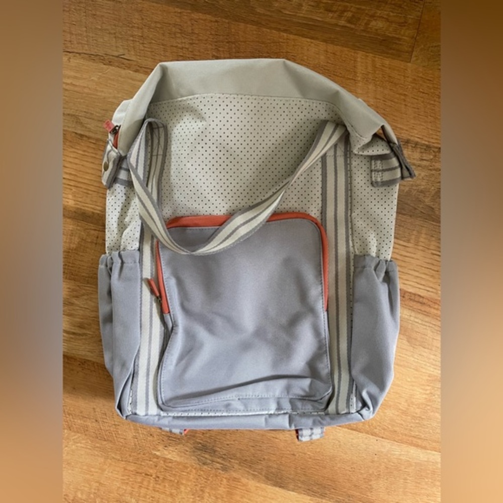 Backpack‎